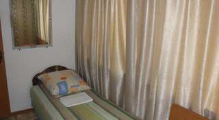Гостиница Анна Лазаревское Двухместный номер с 1 двуспальной кроватью и дополнительной кроватью-5